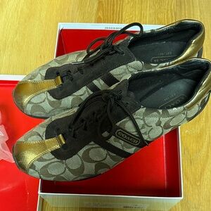 COACH sneakers brown canvas logo with leather size 11 woman’s, Katelyn